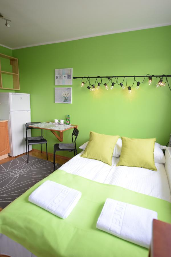 Elegant Apartment Chmielna Promenade Варшава Экстерьер фото