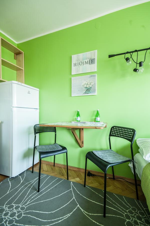 Elegant Apartment Chmielna Promenade Варшава Экстерьер фото
